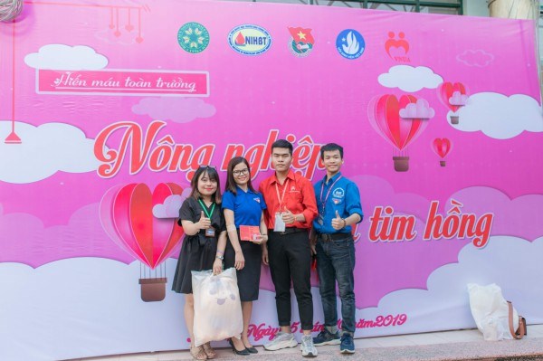 Chương trình Hiến máu “Nông nghiệp - Một trái tim hồng” năm 2019