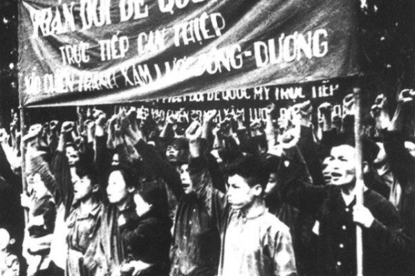 Học sinh – sinh viên xuống đường biểu tình ngày 09/01/1950