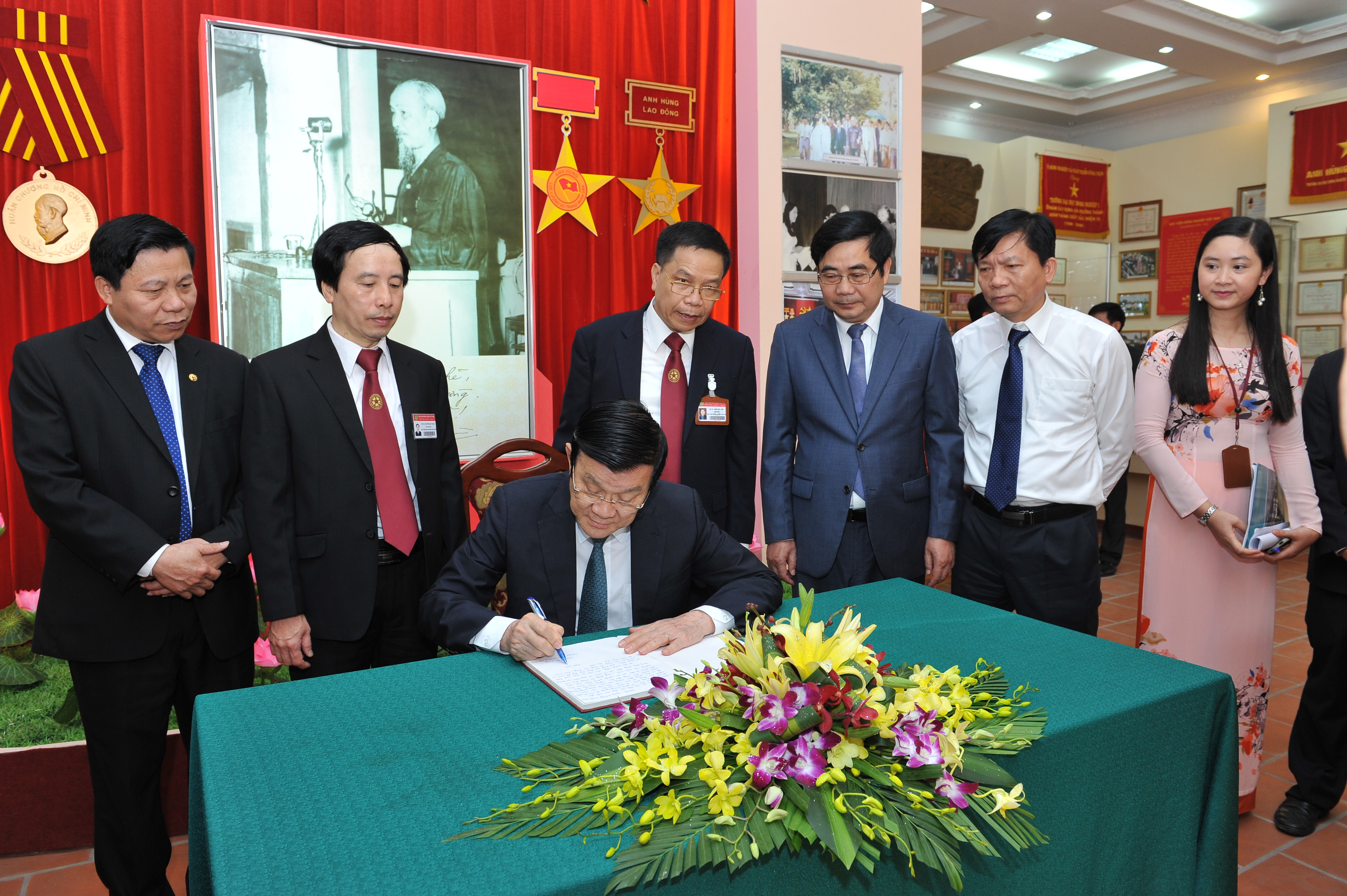 Lãnh đạo Đảng, Nhà nước về thăm Học viện