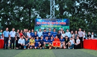 Chung kết Giải bóng đá truyền thống cán bộ, viên chức năm 2019 Khoa Quản lý đất đai vô địch