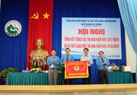 Công đoàn Học viện Nông nghiệp Việt Nam đạt Cờ thi đua toàn diện năm 2017-2018