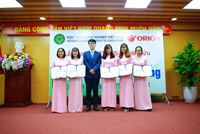Lễ trao thiết bị nghiên cứu và trao học bổng của Tập đoàn Orion Hàn Quốc