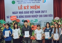Lễ chào mừng ngày nhà giáo Việt Nam 20 11 2018 và trao học bổng cho sinh viên năm học 2018 - 2019