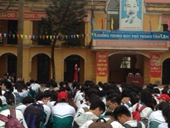 Khoa Sư phạm và Ngoại ngữ tư vấn tuyển sinh trường THPT Tân Lập, huyện Hoài Đức, Hà Nội