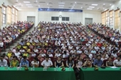 Khai mạc Lớp học tập chính trị dành cho học viên bồi dưỡng kết nạp Đảng và Lớp bồi dưỡng lý luận chính trị dành cho Đảng viên mới