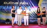 Giao lưu “Đường đến thành công” và thành lập “Quỹ học bổng VNUA”