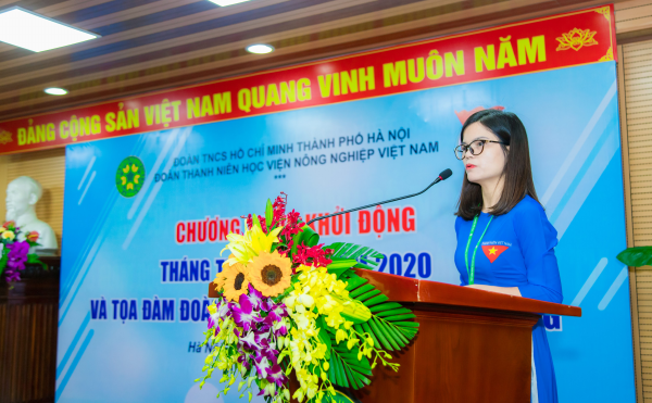 ThS. Đỗ Thị Kim Hương – Bí thư Đoàn Thanh niên Học viện phát biểu tại buổi lễ