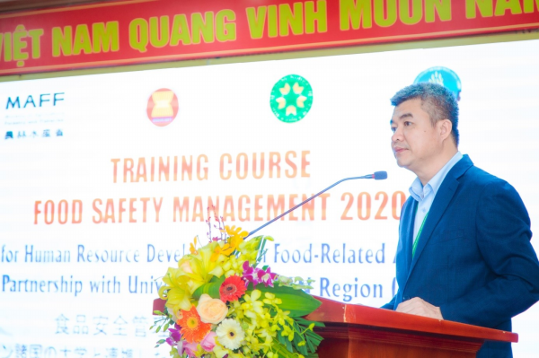 GS.TS. Phạm Văn Cường - Phó Bí thư Đảng ủy, Phó Giám đốc link dafabet viện phát biểu tại lễ khai mạc