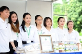 Giới thiệu gần 20 gian hàng khởi nghiệp của sinh viên