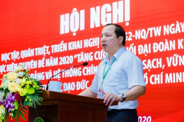 TS. Vũ Ngọc Huyên - Phó Bí thư thường trực Đảng ủy, Phó Giám đốc Học viện phát biểu chỉ đạo Hội nghị