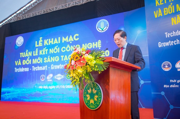 Thứ trưởng Bộ Khoa học và Công nghệ Nguyễn Văn Tùng phát biểu khai mạc buổi lễ