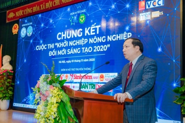 TS. Vũ Ngọc Huyên - Phó Bí thư thường trực Đảng ủy, Phó Giám đốc Học viện phát biểu khai mạc chương trình