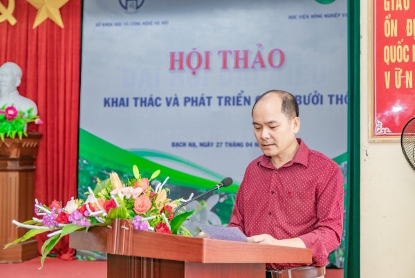 Ông Nguyễn Tuấn Bình- Chủ tịch UBND xã Bạch Hạ phát biểu tại Hội thảo