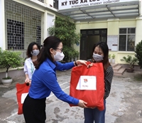 Sinh viên Học viện Nông nghiệp Việt Nam được tiếp sức để cùng vượt qua đại dịch COVID-19