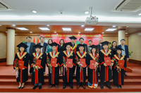 Học viện Nông nghiệp Việt Nam trao bằng cho 20 tân tiến sĩ