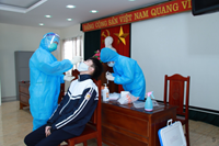 Học viện Nông nghiệp Việt Nam tổ chức xét nghiệm SARS-CoV-2 cho học sinh Trường THPT Nguyễn Bỉnh Khiêm, Hải Phòng