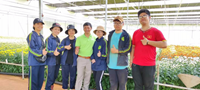 Sinh viên khóa đầu tiên của ngành Nông nghiệp công nghệ cao thực tập tốt nghiệp tại công ty Dalat Hasfarm - Công ty hoa tươi số 1 Châu Á Thái Bình Dương