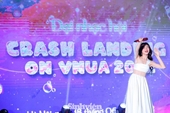 Hoà Minzy quẩy cùng 5 000 sinh viên Nông nghiệp
