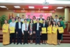 Học viện Nông nghiệp Việt Nam trao quà Tết đón Xuân Quý Mão 2023