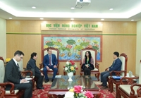 Giám đốc Học viện Nông nghiệp Việt Nam tiếp xã giao Thứ trưởng Bộ Nông nghiệp Cộng hòa Uzbekistan