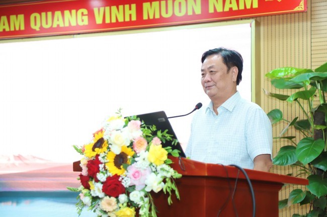 Bộ trưởng Lê Minh Hoan làm việc với Học viện Nông nghiệp Việt Nam: Những sản phẩm nghiên cứu của Học viện phải thích ứng với một nền nông nghiệp xanh, nền kinh tế xanh, kinh tế tuần hoàn