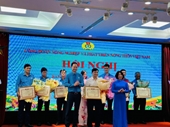 Công đoàn Học viện Nông nghiệp Việt Nam vinh dự được nhận bằng khen tại Hội nghị sơ kết chương trình 1 triệu sáng kiến nỗ lực vượt khó sáng tạo quyết tâm chiến thắng đại dịch covid 19