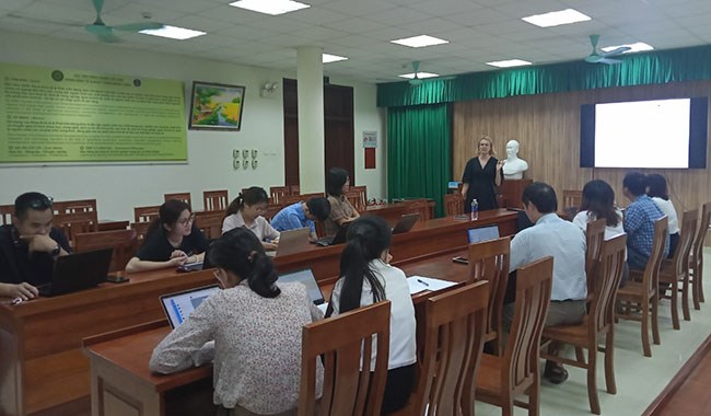 Seminar “Tự nhận thức về mất an ninh lương thực - vấn đề đo lường”