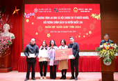 Học viện Nông nghiệp Việt Nam trao quà Tết cho học sinh các trường THPT trên địa bàn huyện Quốc Oai, Thành phố Hà Nội