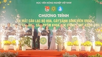 Học viện Nông nghiệp Việt Nam ra mắt câu lạc bộ hoa, cây cảnh sinh viên VNUA