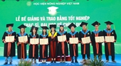 Gần 1000 thạc sĩ, cử nhân nhận bằng tốt nghiệp của Học viện Nông nghiệp Việt Nam