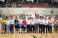 Gần 500 vận động viên tham gia Giải Cầu lông Cán bộ viên chức và Sinh viên năm 2025