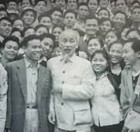 Hồ Chí Minh trong quan hệ công chúng