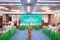 Phát triển nông nghiệp bền vững gắn với bảo vệ môi trường