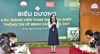 Sáp nhập đại học - tránh tạo những “người khổng lồ chân đất sét”
