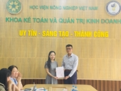 Chi bộ Khoa Kế toán và Quản trị kinh doanh thực hiện tốt công tác phát triển Đảng