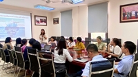 Đồng hành cùng con tuổi vị thành niên Góc nhìn tâm lý học trong hỗ trợ sự phát triển của thanh thiếu niên