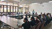 Đoàn các hộ trồng hoa tiêu biểu xã Đông Phú tham quan các mô hình tại Viện Sinh học và Công nghệ nông nghiệp