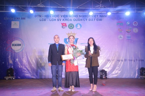 Giải Nhất thuộc về Hoàng Thị Minh Huyền sinh viên K61QLDDB