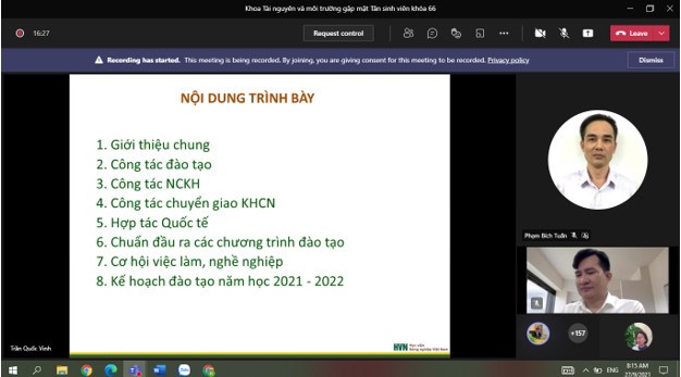 Nội dung trao đổi của PGS.TS. Trần Quốc Vinh - phó trưởng Khoa tại buổi lễ