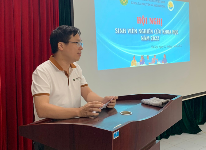 Ông Nguyễn Minh Quang- Chủ tịch HĐQT công ty CP Tập đoàn FEC phát biểu tại Hội nghị
