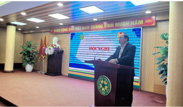 TS. Vũ Ngọc Huyên – Phó Giám đốc Học viện phát biểu tại Hội nghị