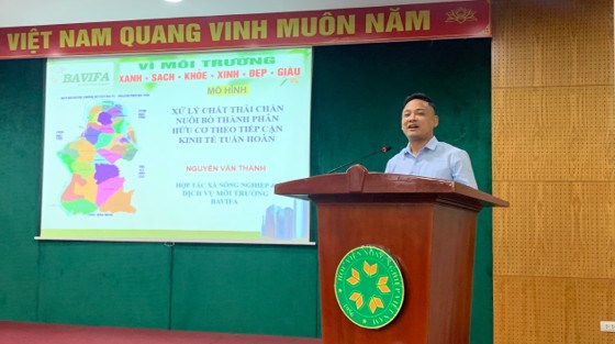 Ông Nguyễn Văn Thành (HTX Bavifa) trình bày tham luận tại Hội thảo