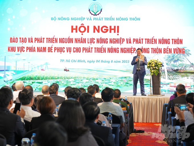 Bộ trưởng Bộ NN-PTNT Lê Minh Hoan chủ trì hội nghị. Ảnh:Phúc Lập