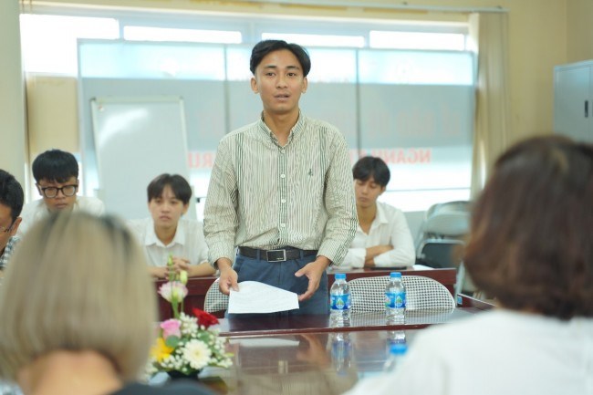 Ông Trần Đăng Ánh, Đại diện Doanh nghiệp cho ý kiến tham luận
