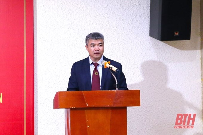Đại diện lãnh đạo Sở Khoa học và Công nghệ và Học viện Nông nghiệp Việt Nam phát biểu khai mạc.