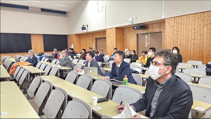 Các nhà khoa học tham dự hội thảo tại Đại học Yamagata (Tsuruoka campus)
