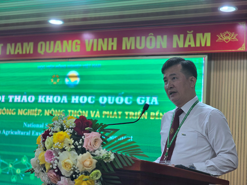 PGS.TS. Trần Trọng Phương, Trưởng khoa Tài nguyên và Môi trường (Học viện Nông nghiệp Việt Nam) phát biểu khai mạc hội thảo.