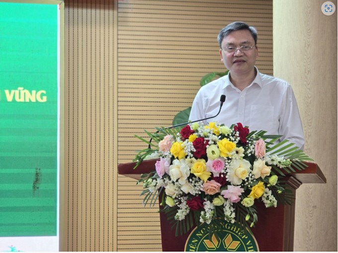 Ông Quàng Văn Hương, Phó Chủ tịch Hội đồng Dân tộc của Quốc hội đánh giá cao những ý kiến của các nhà khoa học tại Hội thảo
