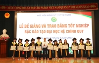 Học viện Nông nghiệp Việt Nam tổ chức Lễ bế giảng và trao bằng tốt nghiệp bậc đào tạo Đại học hệ chính quy tháng 6 2024