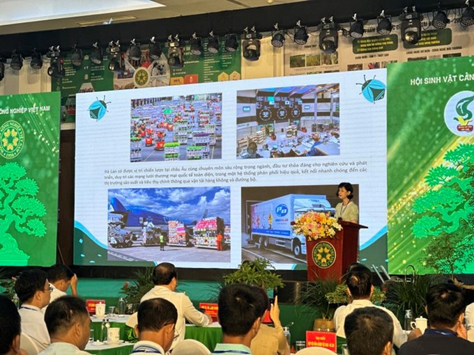 Sự kiện quy tụ nhiều nhà khoa học, nghệ nhân. Ảnh: Đào Hiền